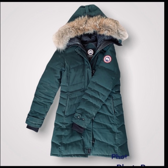 **SOLD** Authentic Canada Goose Lorette Parka - Picture 4 of 12